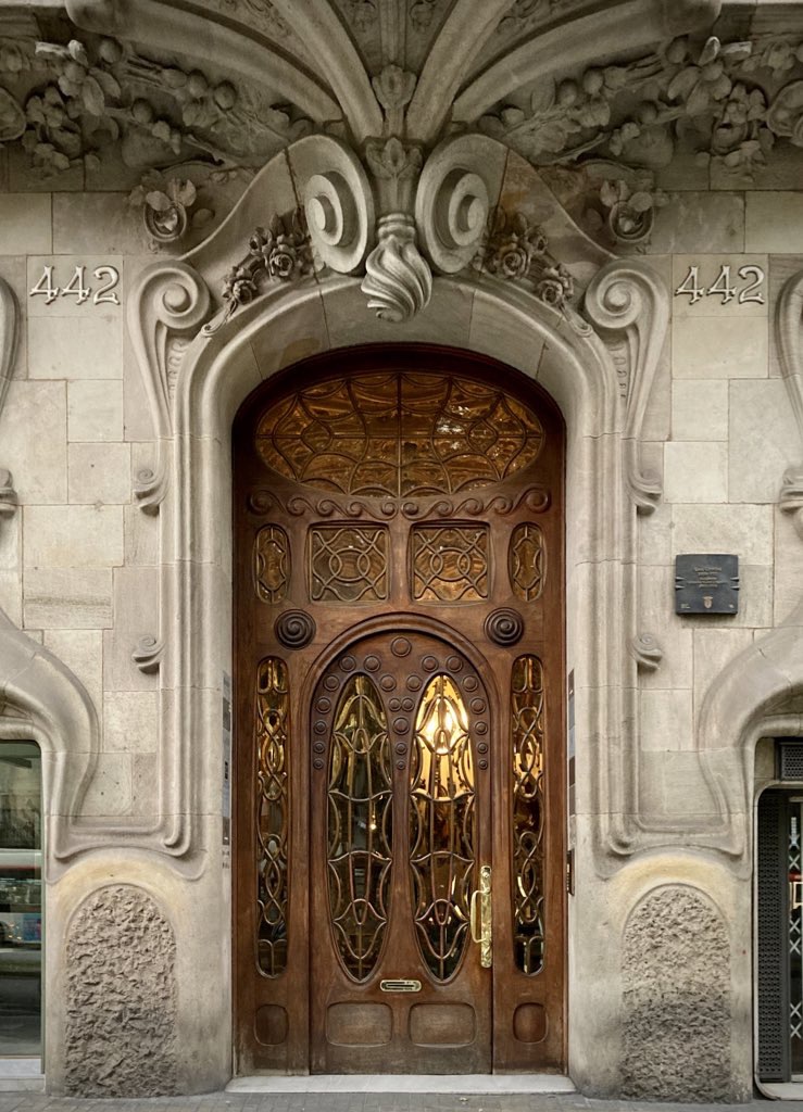 Puertas bonitas Eixample