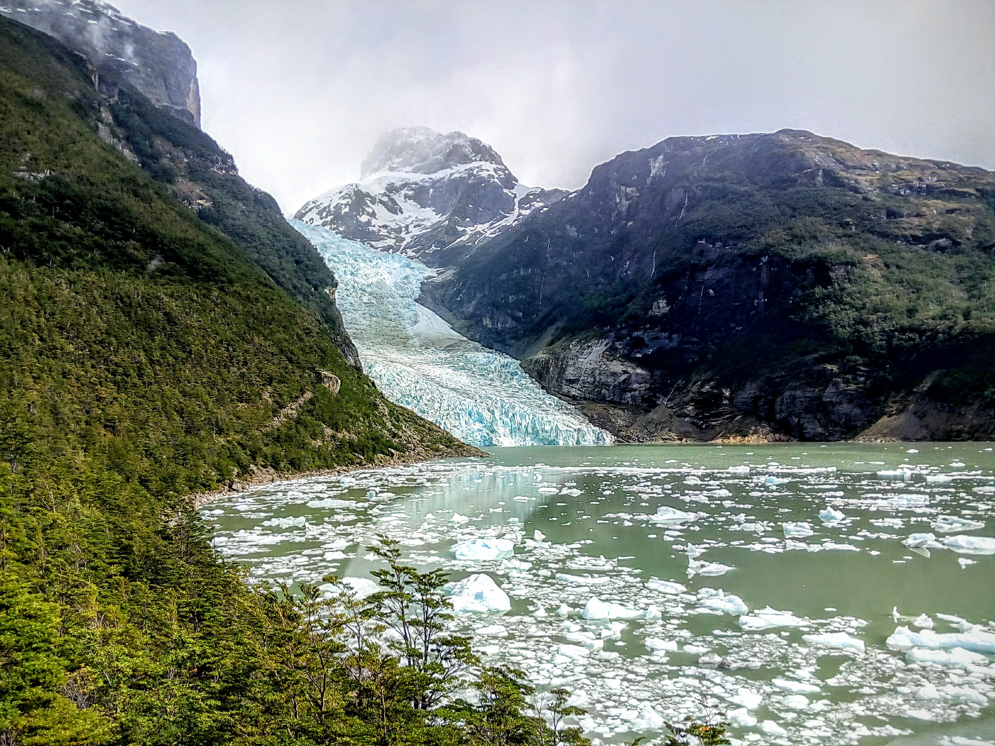 Los glaciares Balmaceda y Serrano